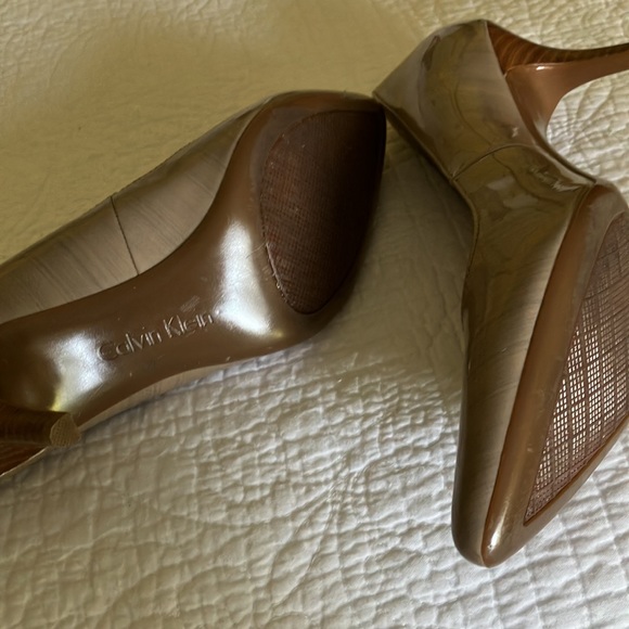 CALVIN KLEIN Heels - Picture 3 of 3